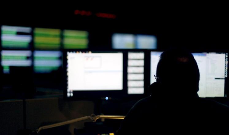 القراصنة يستغلون رقم جوالك لمعرفة تحركاتك