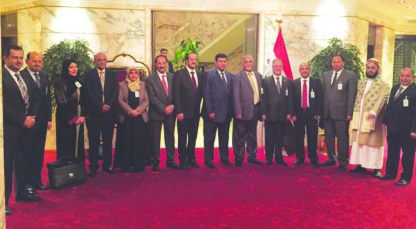 الحكومة اليمنية: لم نتسلم خطة أممية جديدة و«صلاحيات الرئيس» نقاش مرفوض