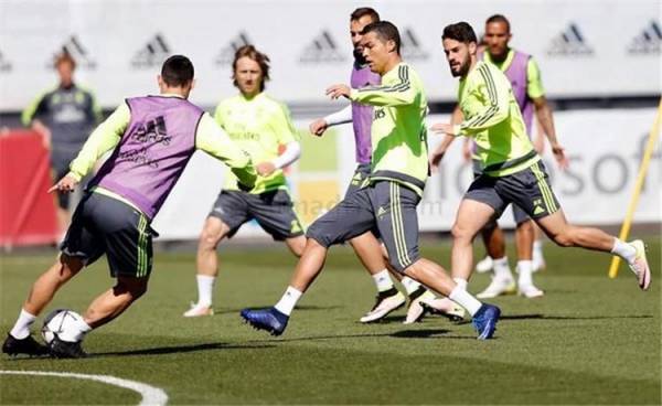 تشكيلة ريال مدريد في مباراة كأس الملك أمام نادي كولتورال ليونيسا