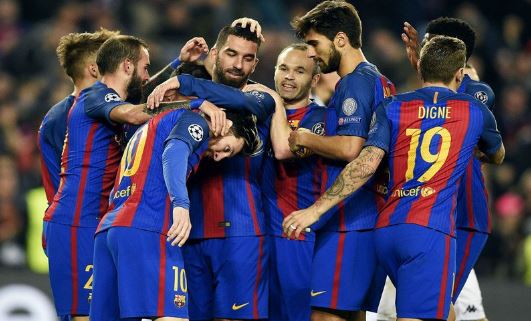 لاعبي برشلونة