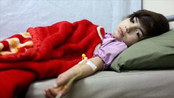 اليمن..الإضراب المتواصل يهدد حياة مئات المرضى بأكبر مشفى حكومي