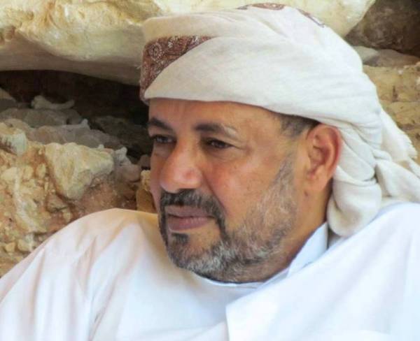 الشيخ عبدالله آل عفرار ينفي علاقته بما يسمى ” المجلس الانتقالي الجنوبي ” (وثيقة)