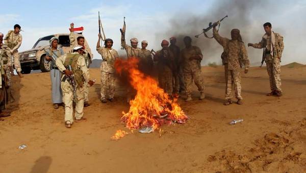 السلطات الأمنية في مارب تتلف 167 كيلو جرام من الحشيش