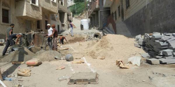 (عدن) ورشة عمل لاتتوقف..جهود حكومية متواصلة