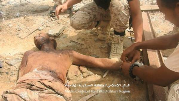 مصرع وجرح أكثر من 50 عنصراً من مليشيا الحوثي بميدي يوم امس