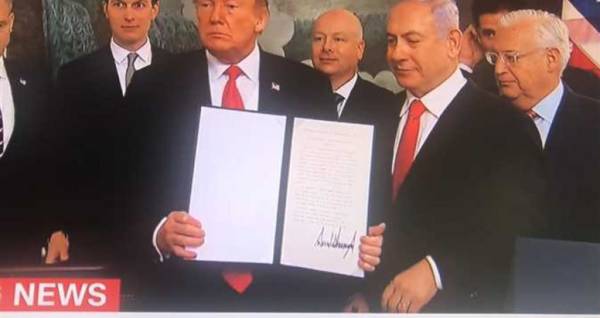 الرئيس الأمريكي يعترف بسيادة اسرائيل على هضبة الجولان السورية