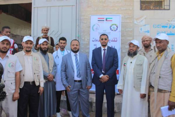 استهدف خمسة آلاف نازح.. السلطة المحلية بالحديدة تدشن مشروع الحملة الطبية