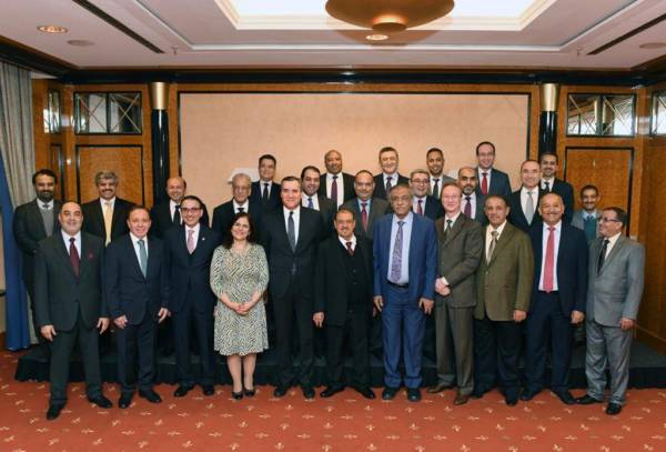 سلطان البركاني يلتقي مجلس السفراء العرب في المانيا