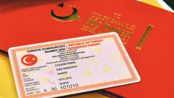 هذه أهمها.. تركيا تحدد شروط عمل الوسطاء لاستصدار الإقامات للأجانب