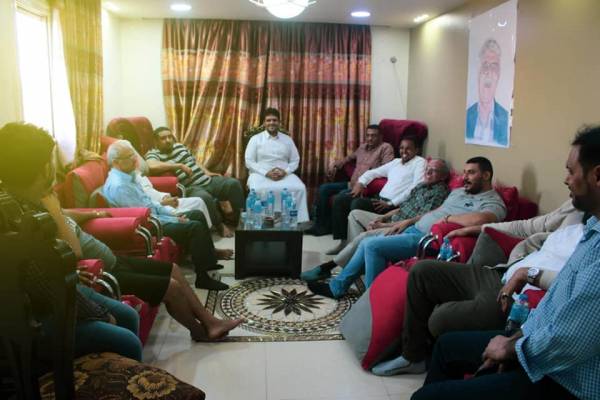 وكيل أول محافظة الحديدة يلتقي رئيس منتدى الحديدة للعدالة والسلام في العاصمة المصرية القاهرة