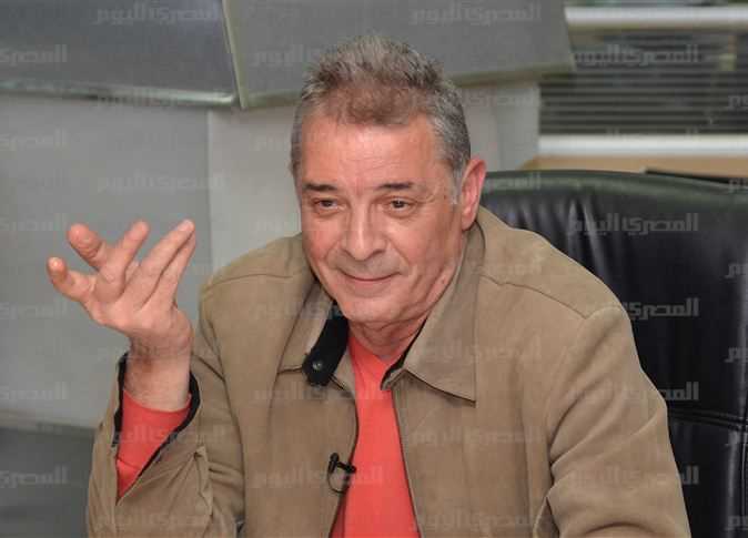 محمود حميدة يثير الجدل: أجور الفنانات ربع ما يتقاضاه الرجال والسينما صناعة عنصرية