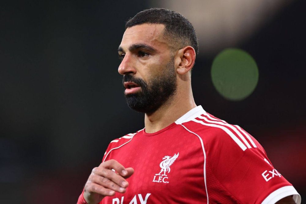 هيسكي منتقداً محمد صلاح: ليفربول يلعب بعشرة لاعبين فقط!