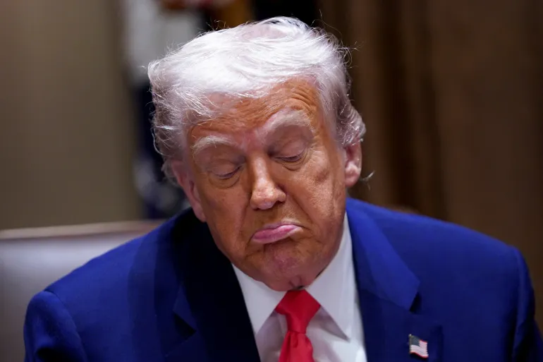 ترامب يحذر من "اندثار حضارة" ويعلن نهاية حقبة النظام الإيراني