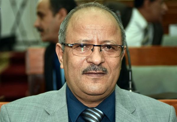 رحيل القيادي الناصري حاتم أبو حاتم بعد صراع مع المرض في صنعاء