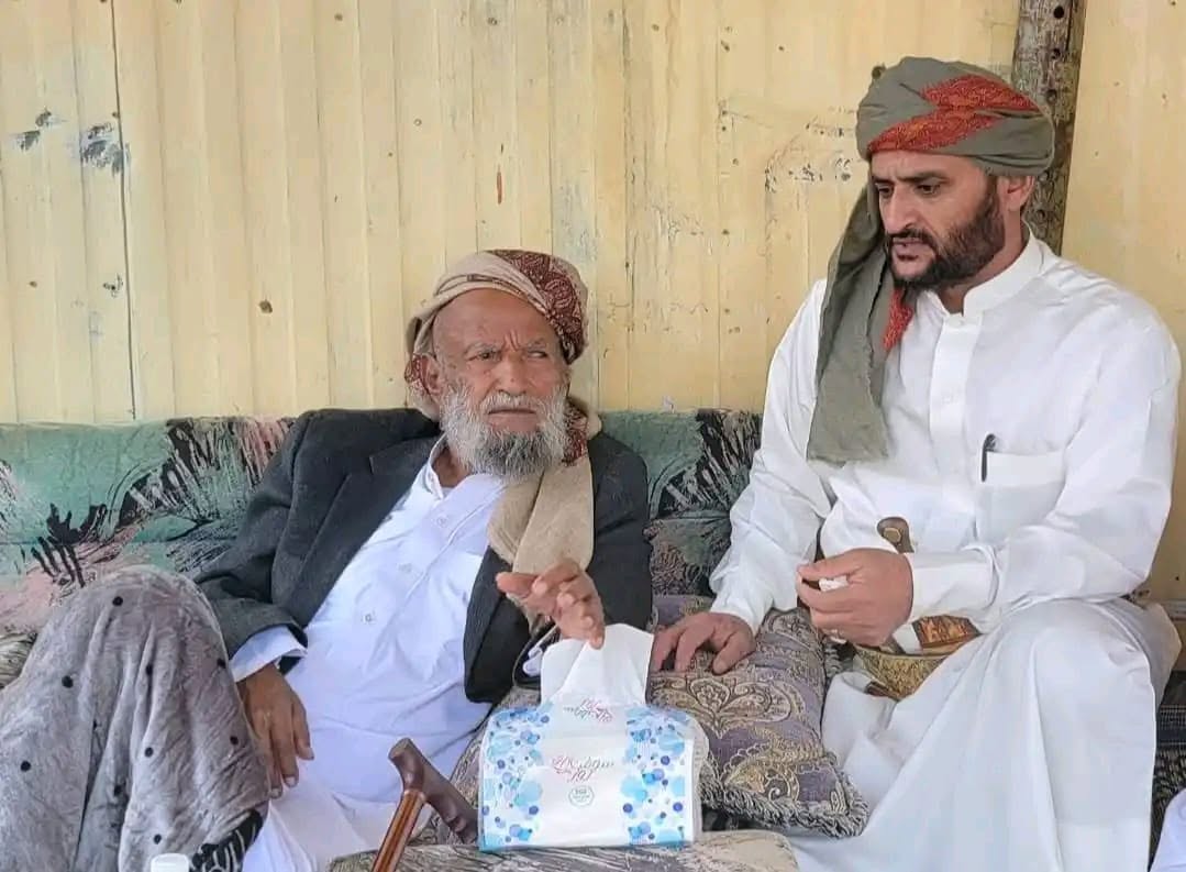 وفاة الشيخ ربيش بن كعلان عن 100 عام ومأرب تشيع جنازته بحضور سلطان العرادة