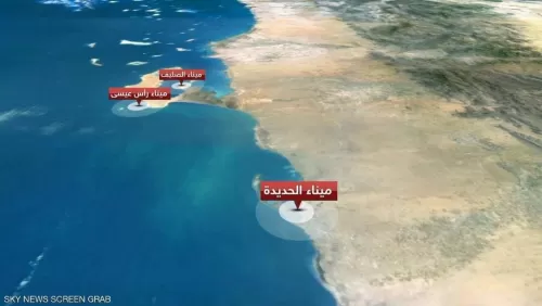 10 غارات جوية تستهدف مستودعات الوقود في رأس عيسى بالحديدة